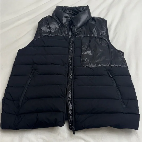 Lululemon Black Puffer Vest - Picture 4 of 7